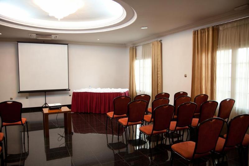 Hotel Florenca Luanda Exterior photo