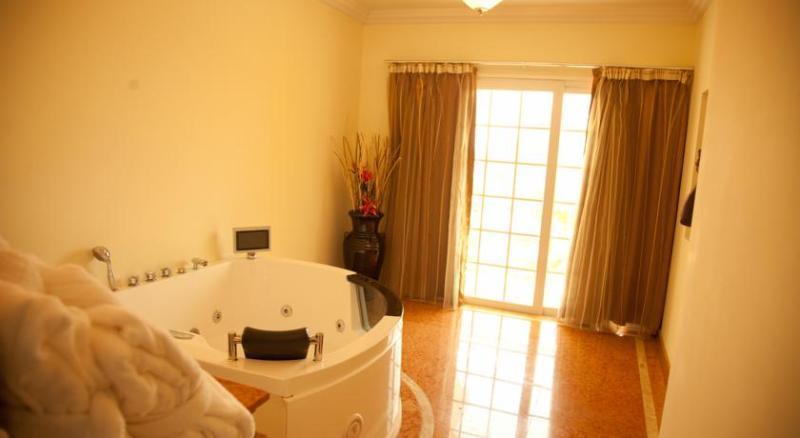 Hotel Florenca Luanda Exterior photo